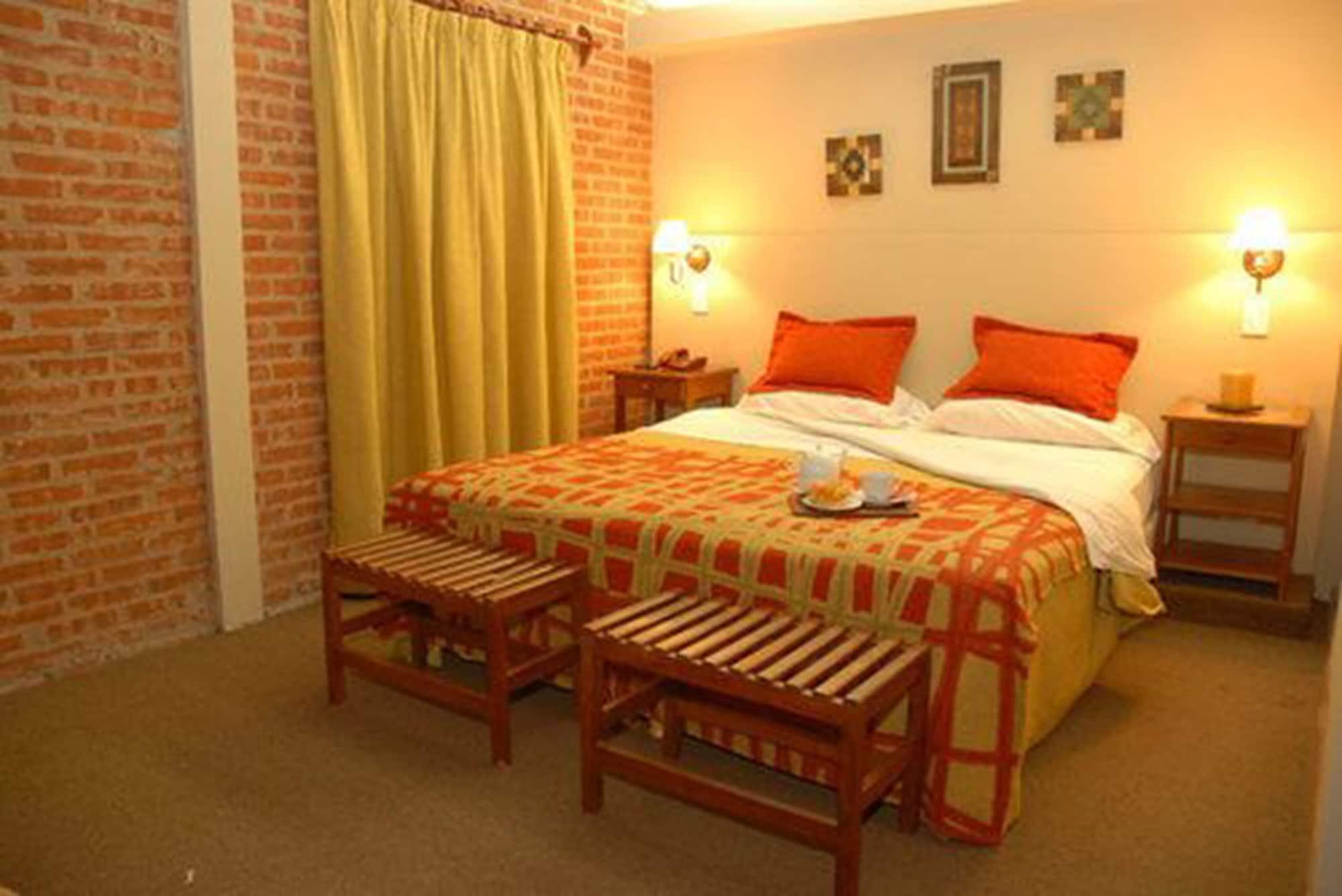 Hosteria Posta Sur El Calafate Extérieur photo